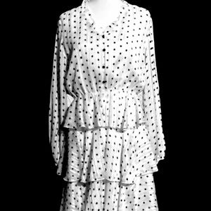 New Gabby Isabella Mid-Length Dress size Medium